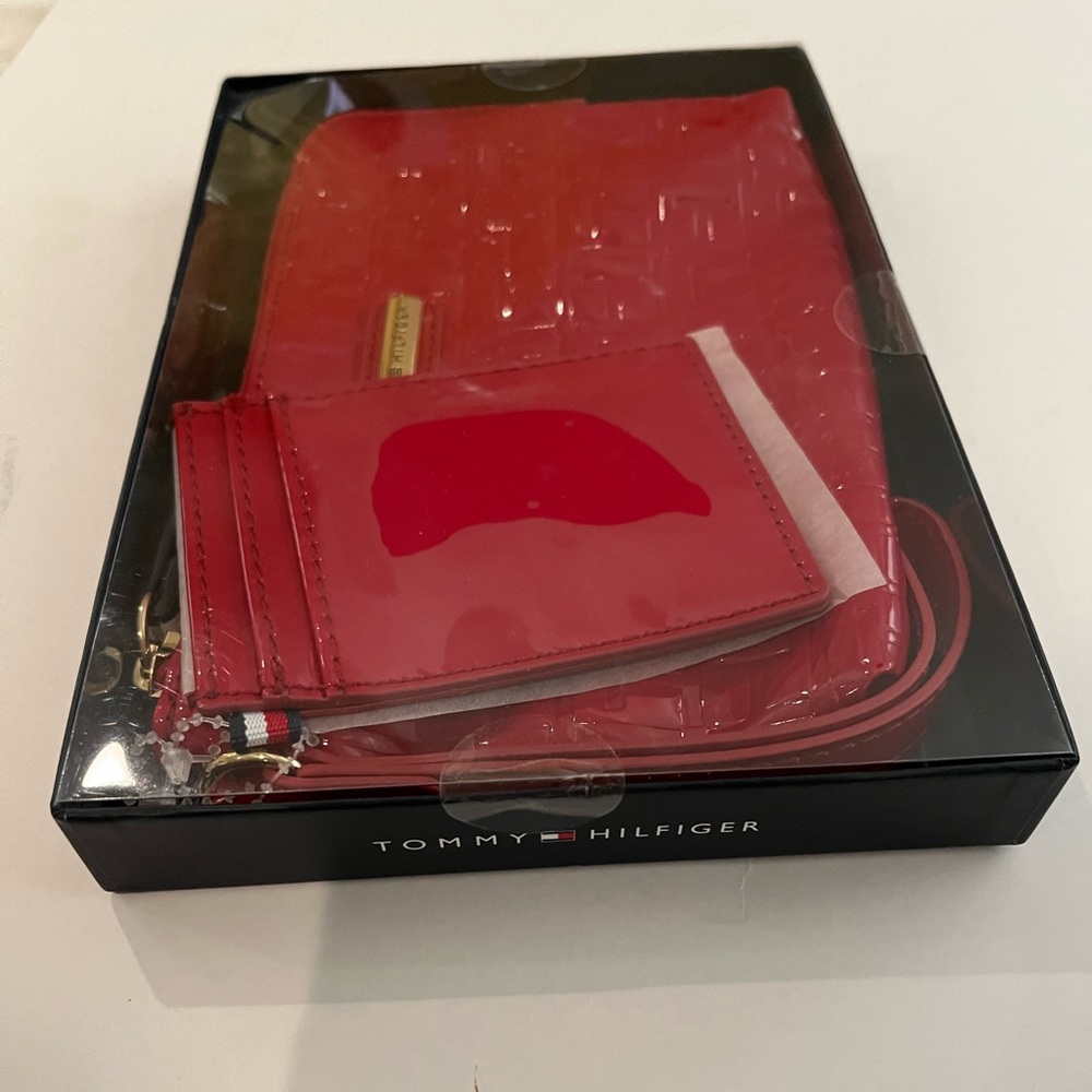 NIB Tommy Hilfiger Red Patent Leather Wristlet